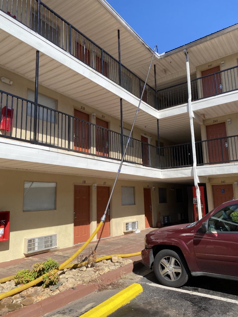 gutter-cleaning-company-stone-mountain-ga